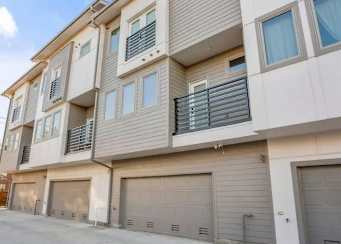 Holiday home The Ruby 2bd In The Heart Of Fw *